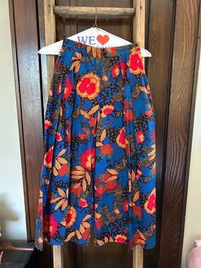 Vintage Talbots Extra Wide Tropical Leg Pants, like new, dry cleaned, size 4